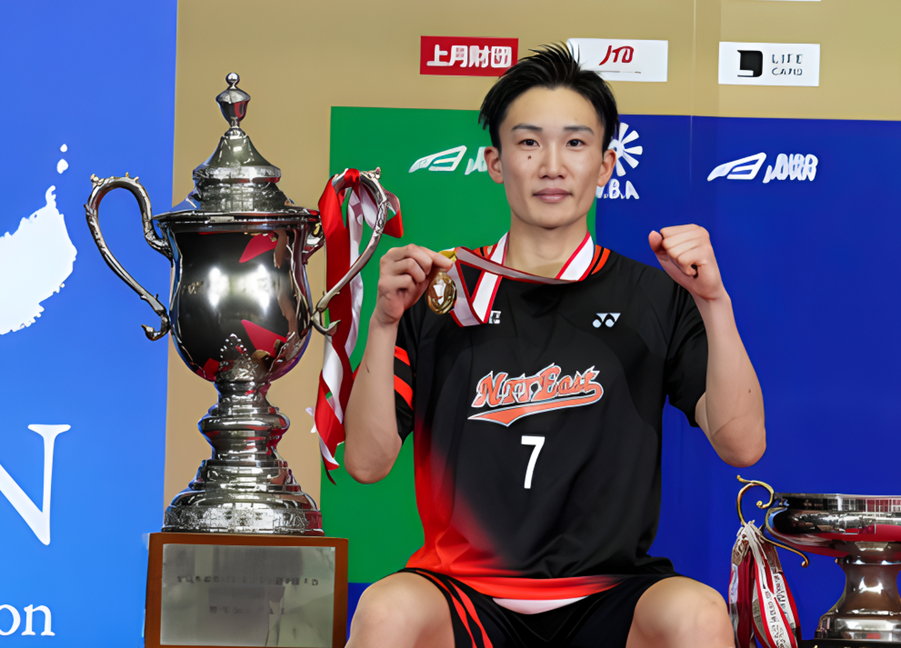 中国羽毛球队血洗丹麦羽毛球队，桃田贤斗关键制胜的简单介绍