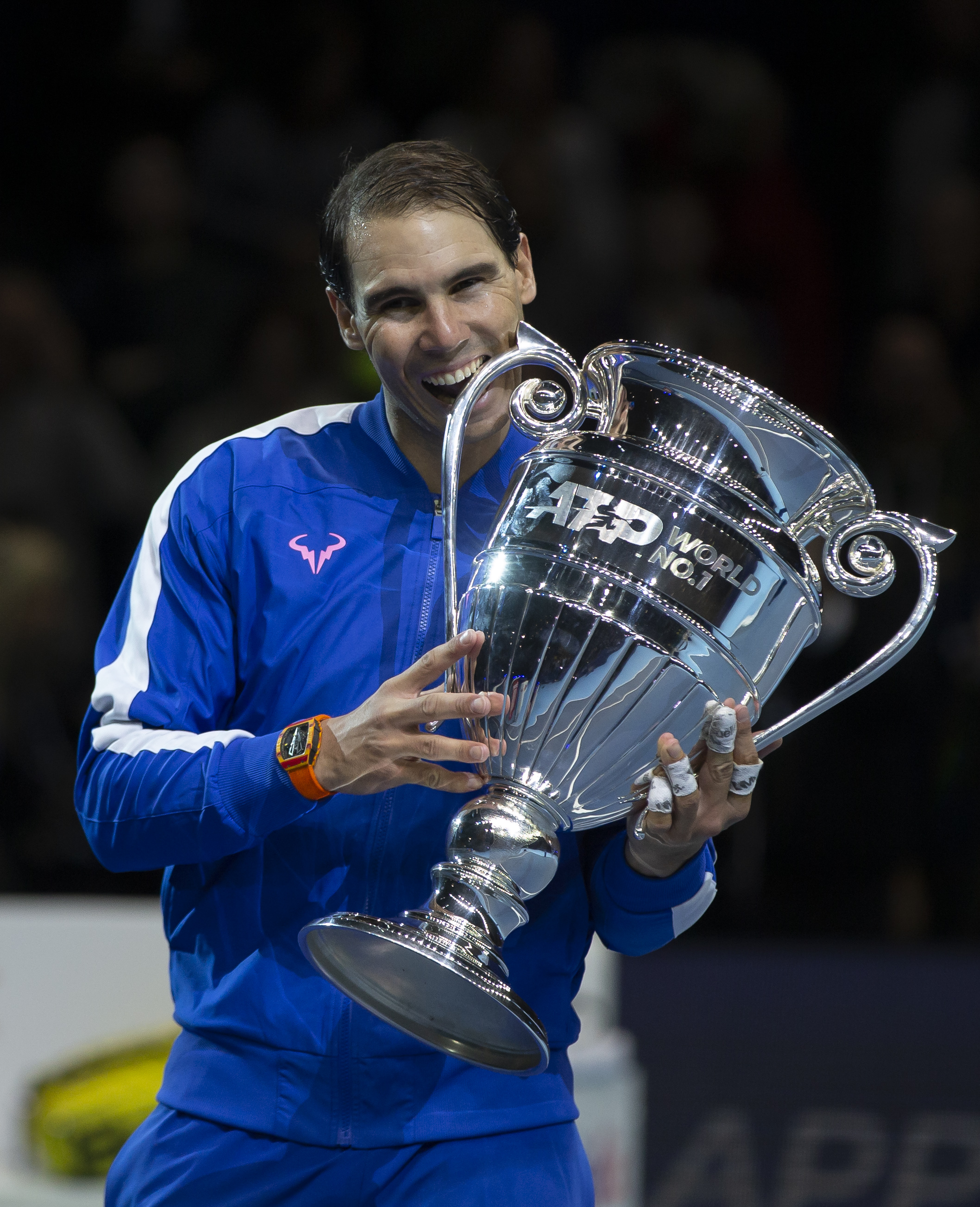 包含ATP总决赛绝杀年终总决赛，纳达尔状态火热的词条