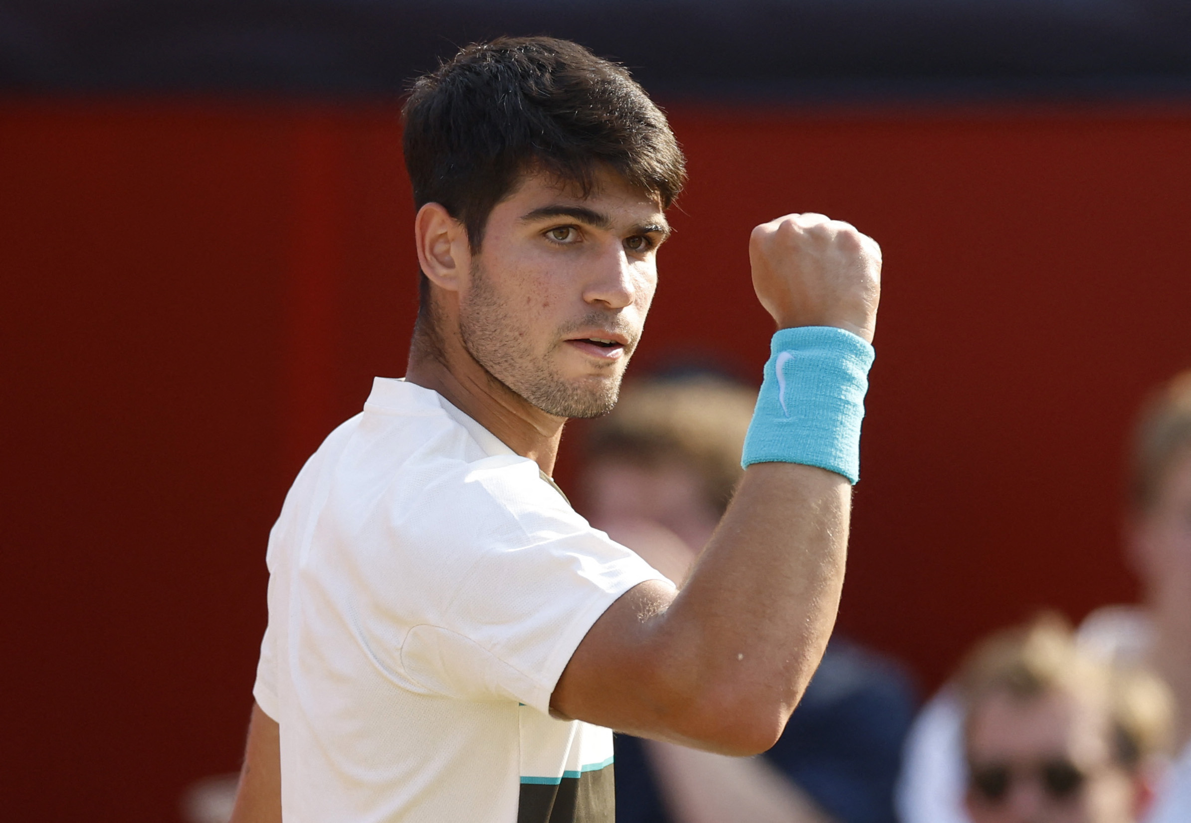 包含澳网横扫拉沃尔杯，阿尔卡拉斯关键制胜的词条