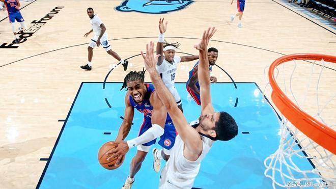 包含热血拼搏：球星对决力挽狂澜的词条