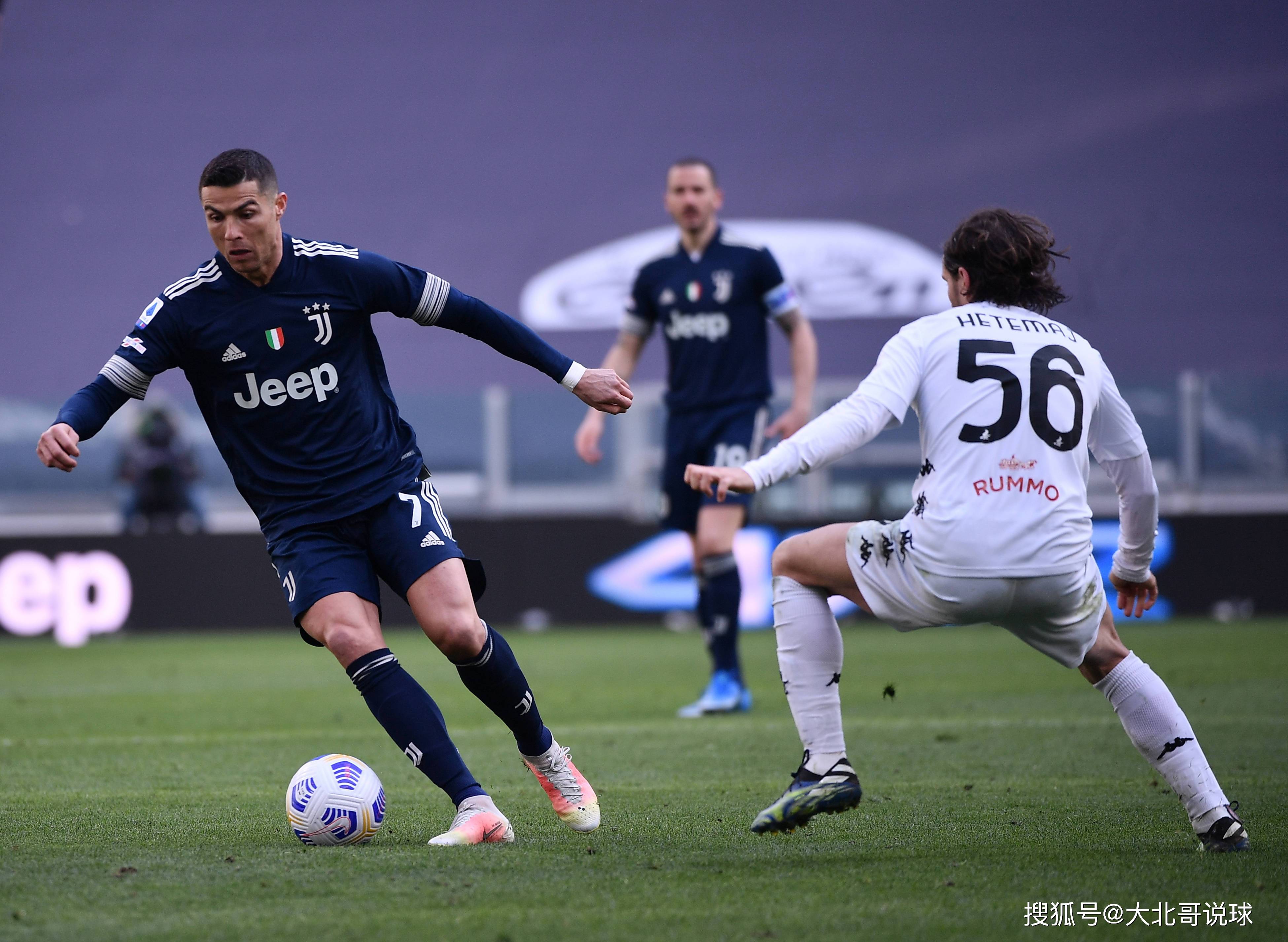 包含尤文图斯客场告捷，走向意甲冠军之路的词条