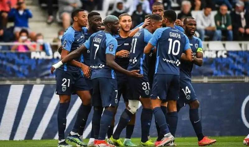 南特客场被波尔多击败,遭遇连败 南特客场被波尔多击败,遭遇连败