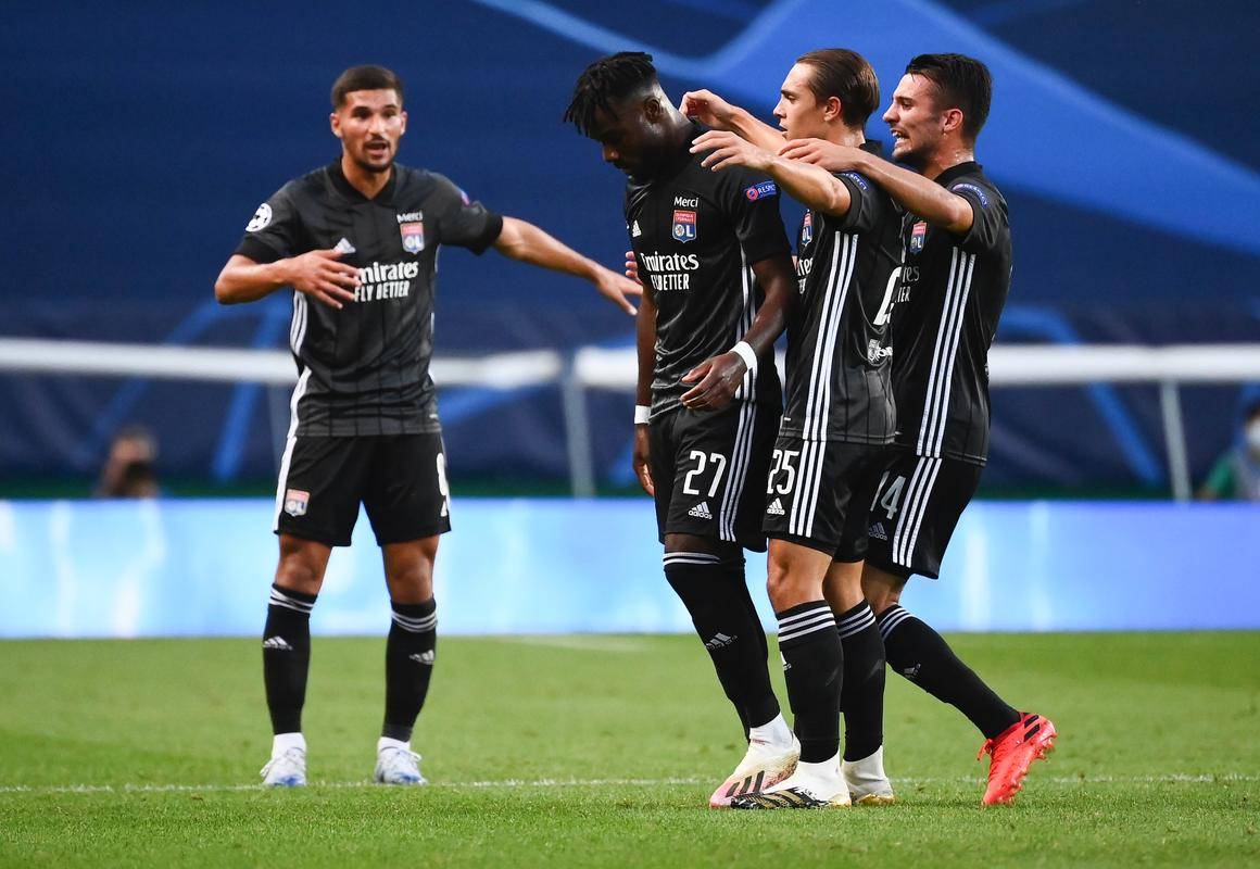 南特客场被波尔多击败,遭遇连败 南特客场被波尔多击败,遭遇连败