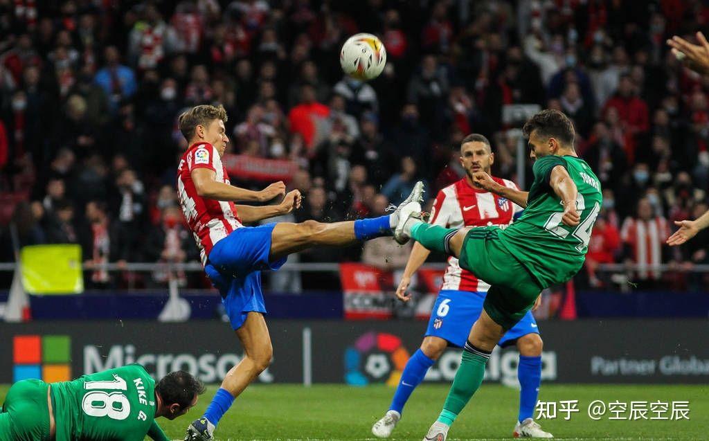 巴黎鏖战瑞典，苏亚雷斯一己之力扛起全队的简单介绍