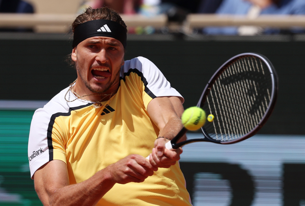 日本网球队横扫德国网球队，兹维列夫统治全场的简单介绍